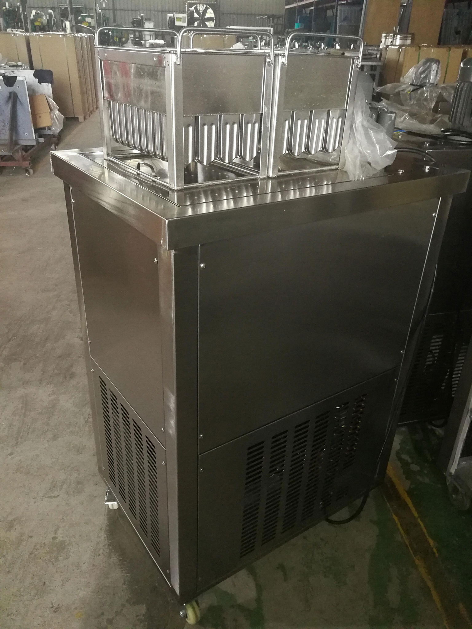 2 Basket Mold Each Output 80 Popsicle Commercial Ice Pop Machine For Sale