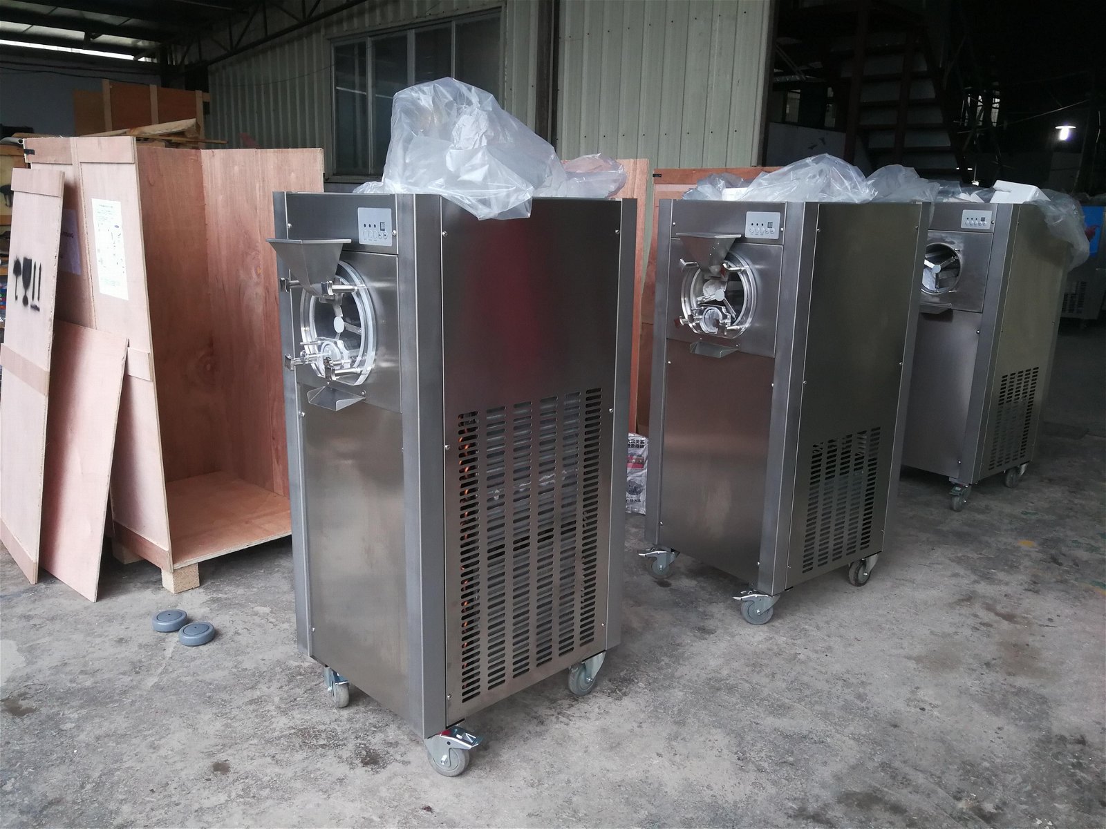 Hourly 50 Liters Commercial Hard Ice Cream Machine For Sale