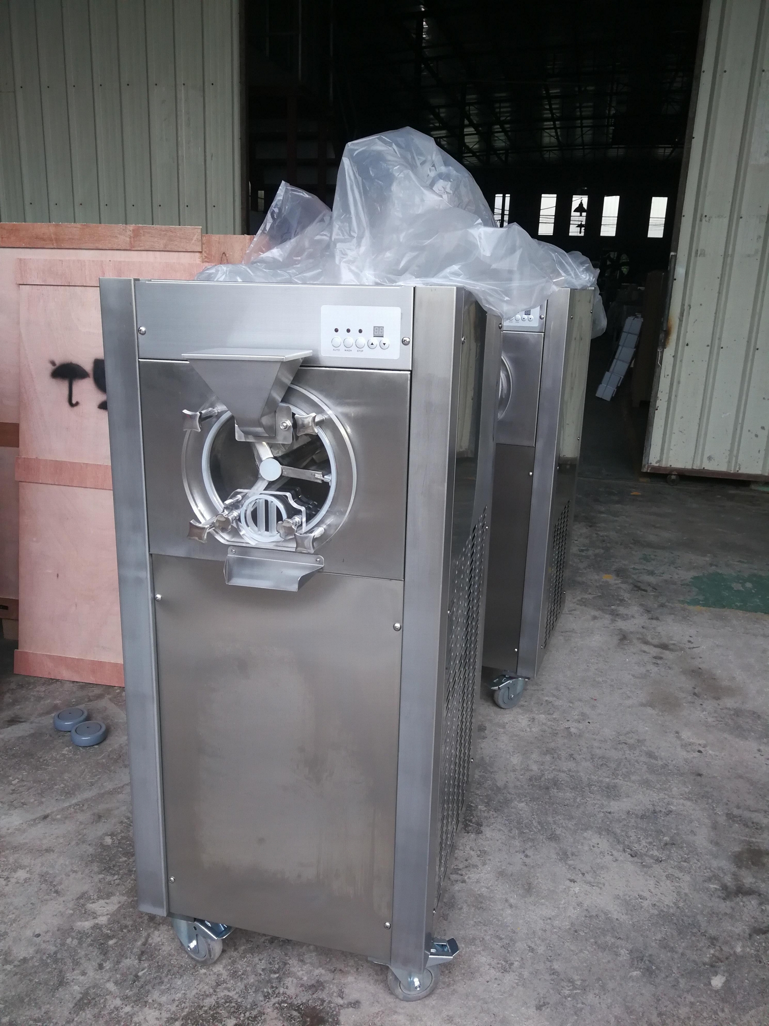 YB-20 商用冰淇淋机 立式硬冰机 意式冰淇淋冰激凌机 2
