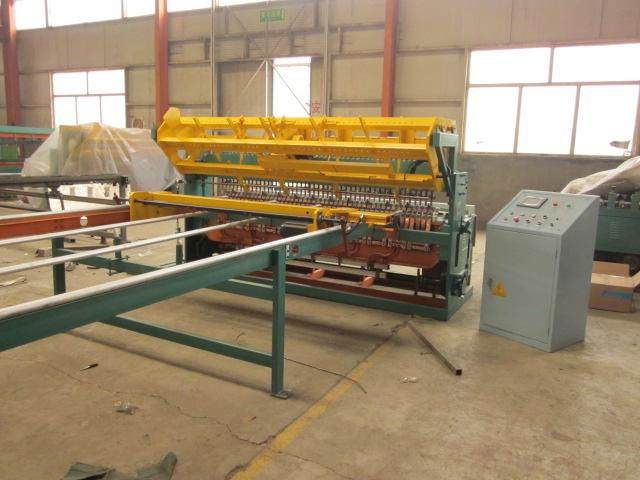 mesh fence welding machine 3