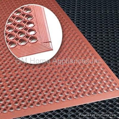 Molded Bevel Edge Rubber Mats 5