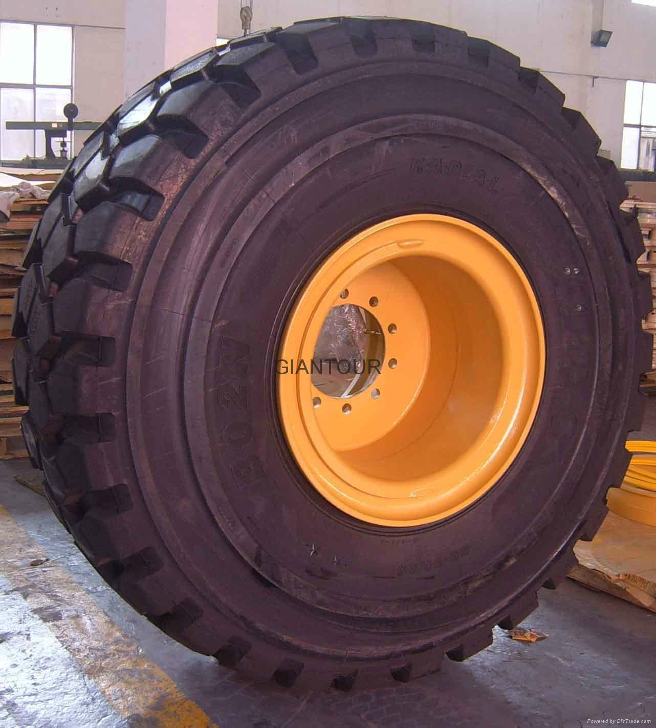 Sell earthmoving rim wheel OTR rig tire rim  25x25.00/3.5 for Rig power trailer