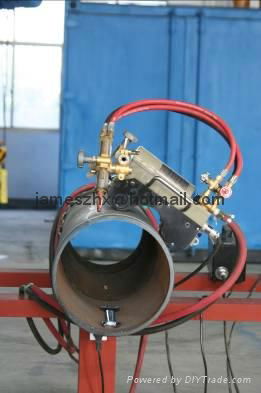 Pipe Flame Cutting & Beveling Machine