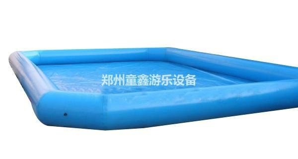 童鑫 充氣泳池 3