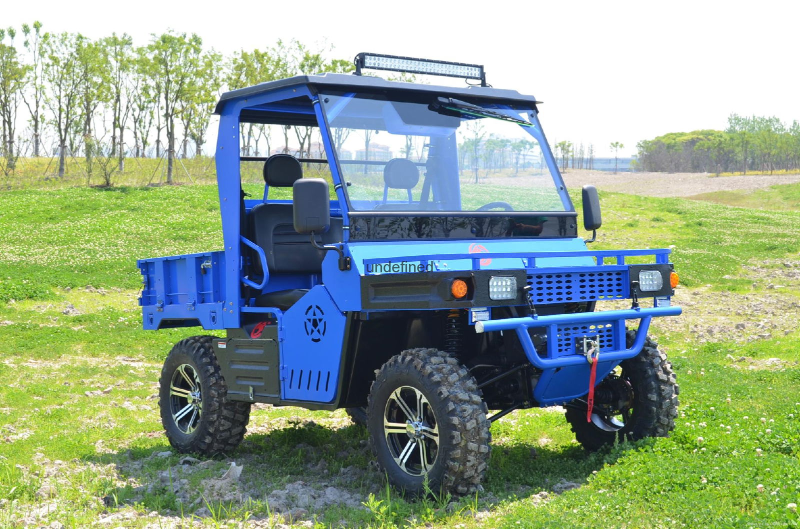 Electric 4x4 farm vehicle