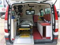 奔驰Vito122监护型救护车 2