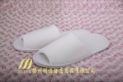 Hotel disposable slippers
