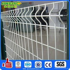 BLACK GREEN COATED GARDEN FENCES