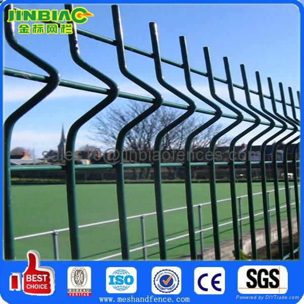 Powder coated fence panels 3