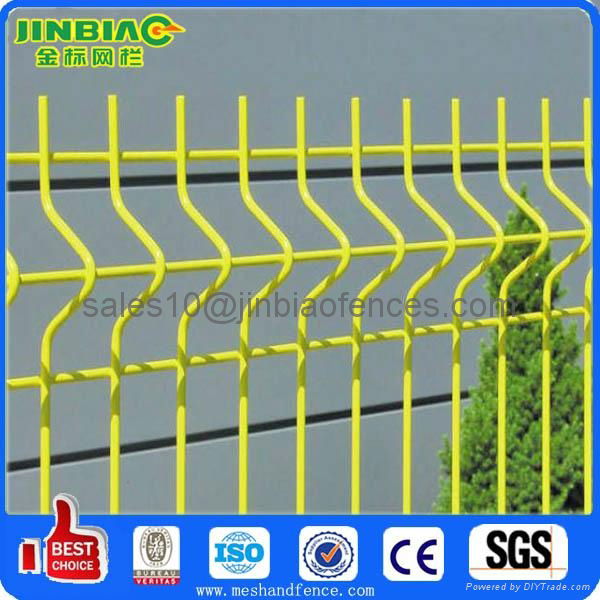 Powder coated fence panels 5