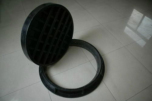 Polymer square manhole cover 2
