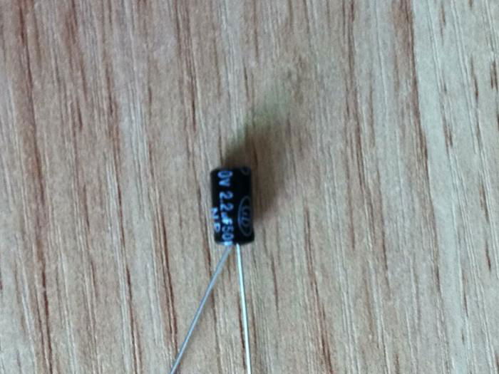 Ultra-small electrodeless aluminum electrolytic capacitors. 5