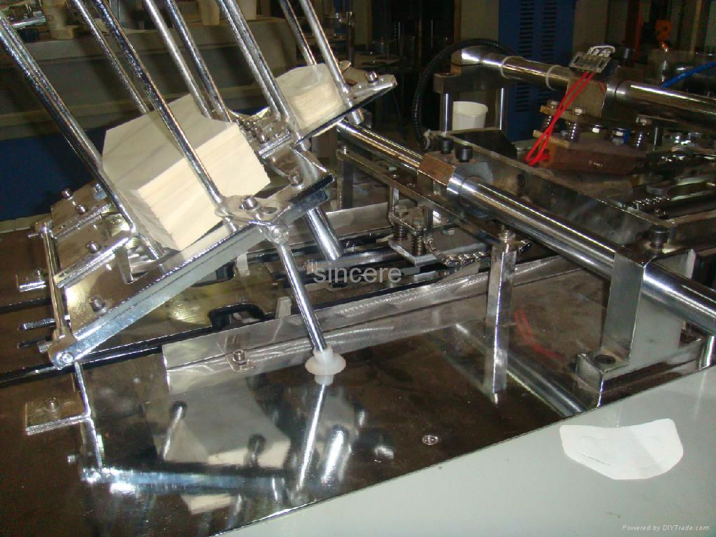 paper cup with handle making machine 4