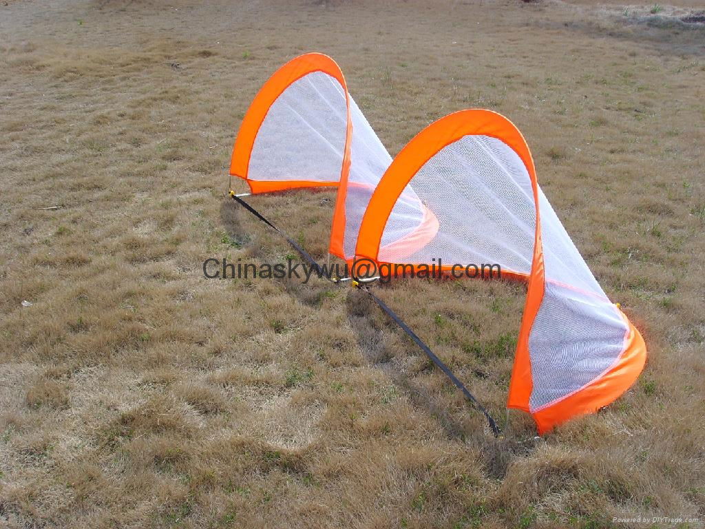 Medium size Pop-up Soccer goal 5