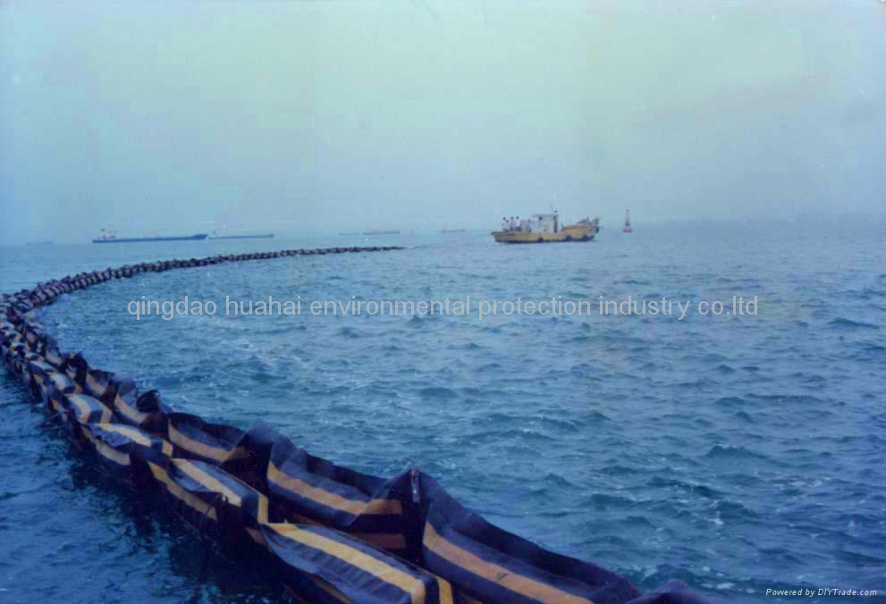 rubber solid float oil boom WGJ800 huahai (China Manufacturer