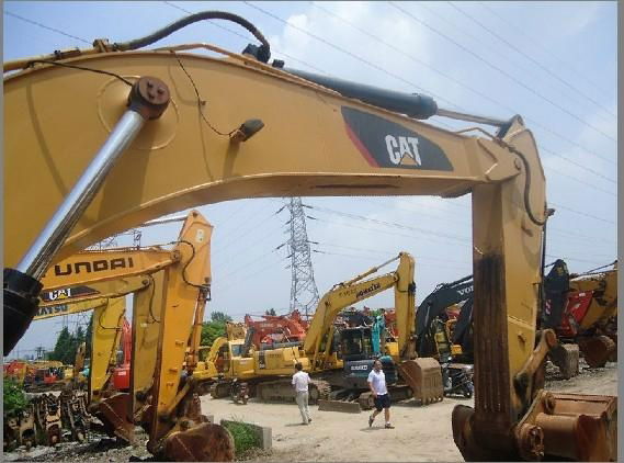 Used excavator caterpillar 330D 4