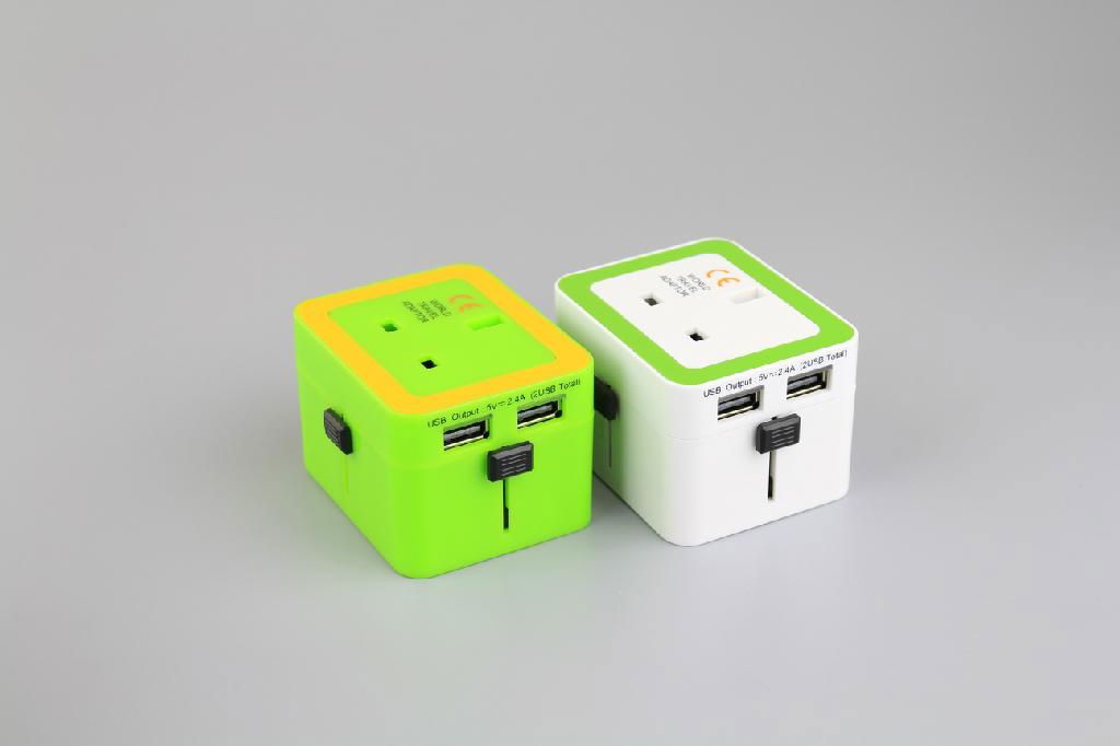 935 All in one travel adapter with 2USB 3