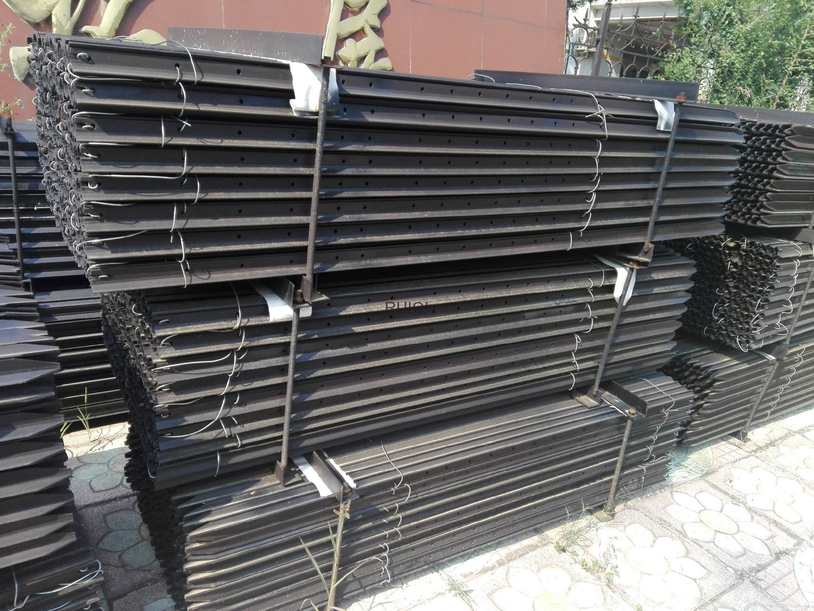 Heavy Duty Star Pickets Y Steel Fence Post 2