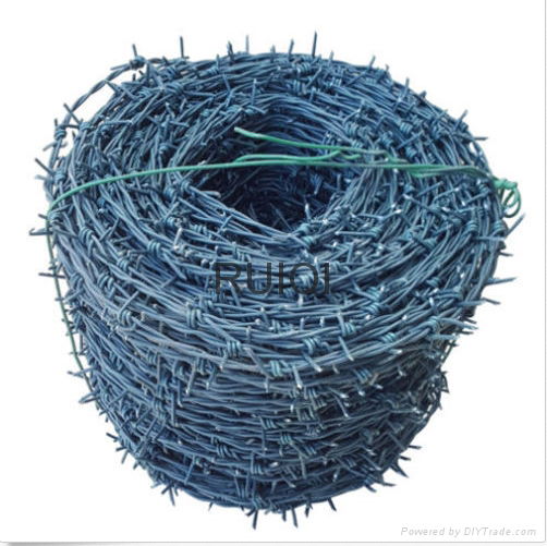 Galvanised Barbed Wire Fencing Roll 4