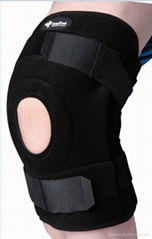 Hinged knee brace