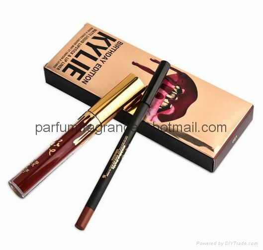  New Kylie Lip Kit Lipstick Gold Color 4