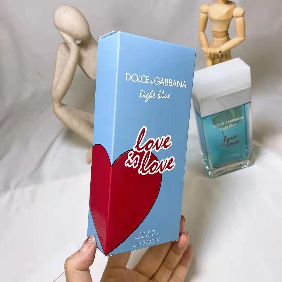     Light Blue Women Perfume Fragrance 5