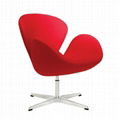 Arne Jacobsen Swan chair 1