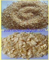 Dried garlic granules