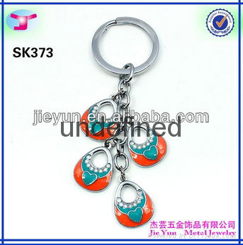 whosale metal bracelet coil keychain for promotional