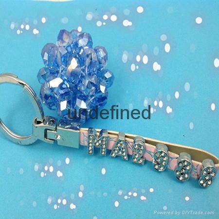 Popular Metal Snow Boots Keychains for Promotion