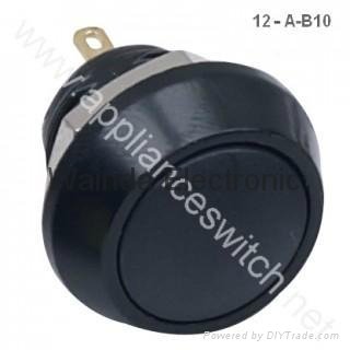 2016 Hot Sale 12mm Waterproof Metal Push Button Switch with Momentary on Manufac 2