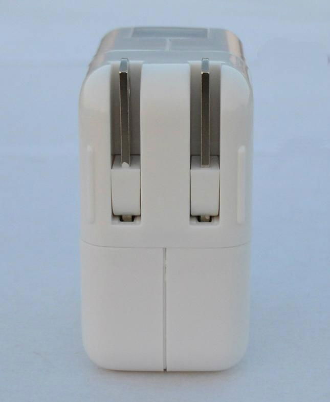 Dual USB charger with China, Japan & US plugs 4