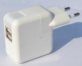 Dual USB charger with Euro plug