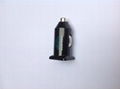 Single USB car charger （in black） 1