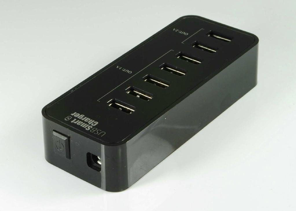   全新USB智能充电器 GU3037B 2