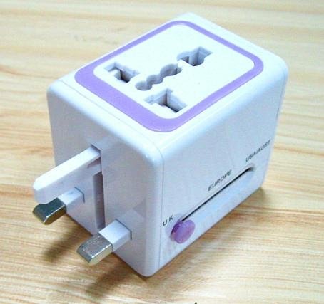 All in One World Travel Adapter Kit(GWA8310)   3