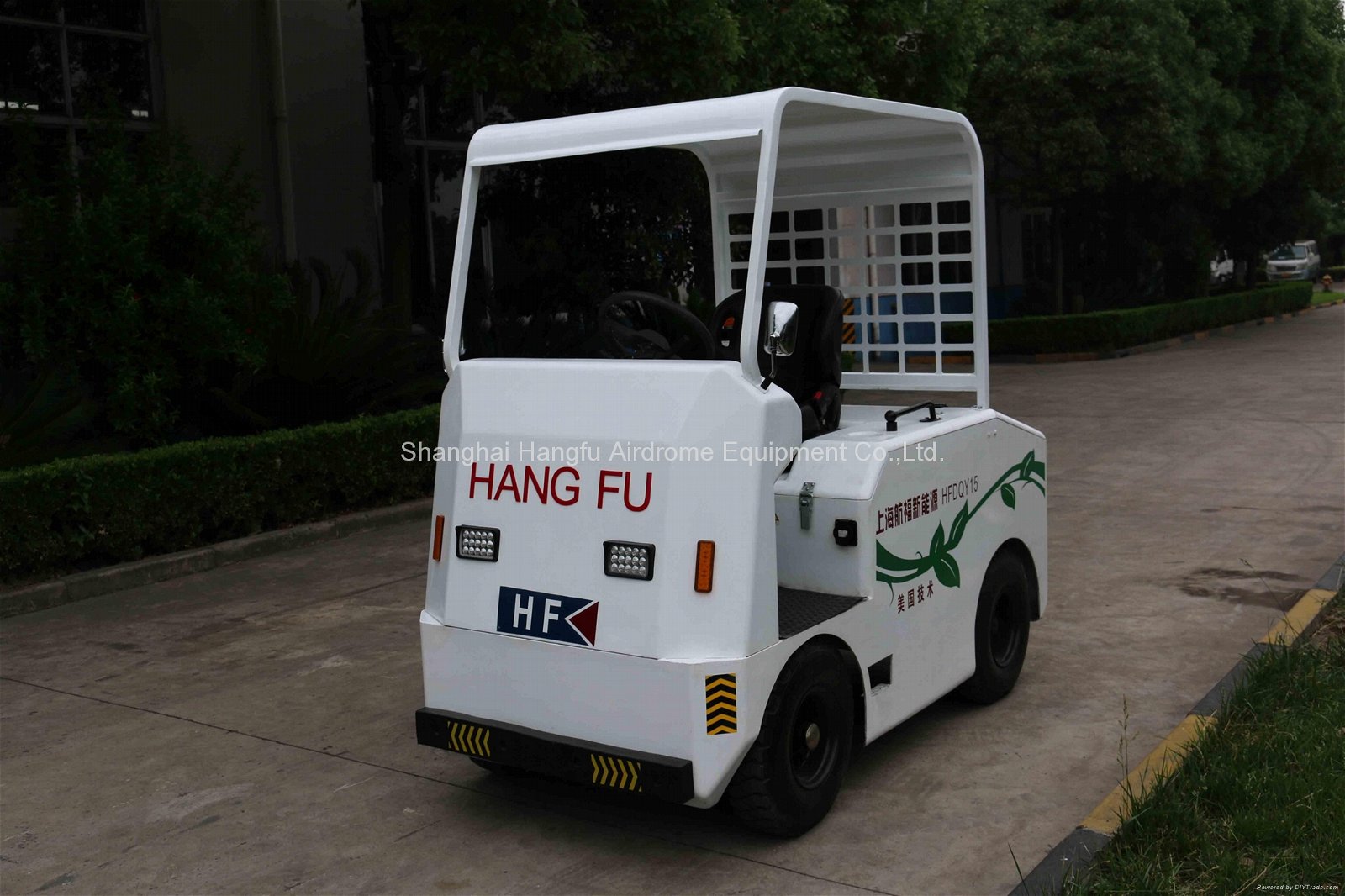 HF Electric Towing Tractor