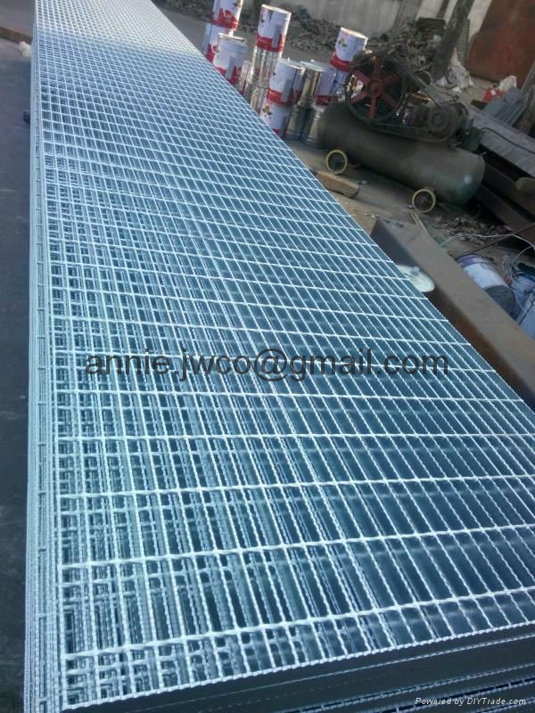 floor walkway standard size 1*5.8m steel grating 2