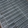 1*5.8m Hot dip galvanized steel grating serrated standard steel grating panel