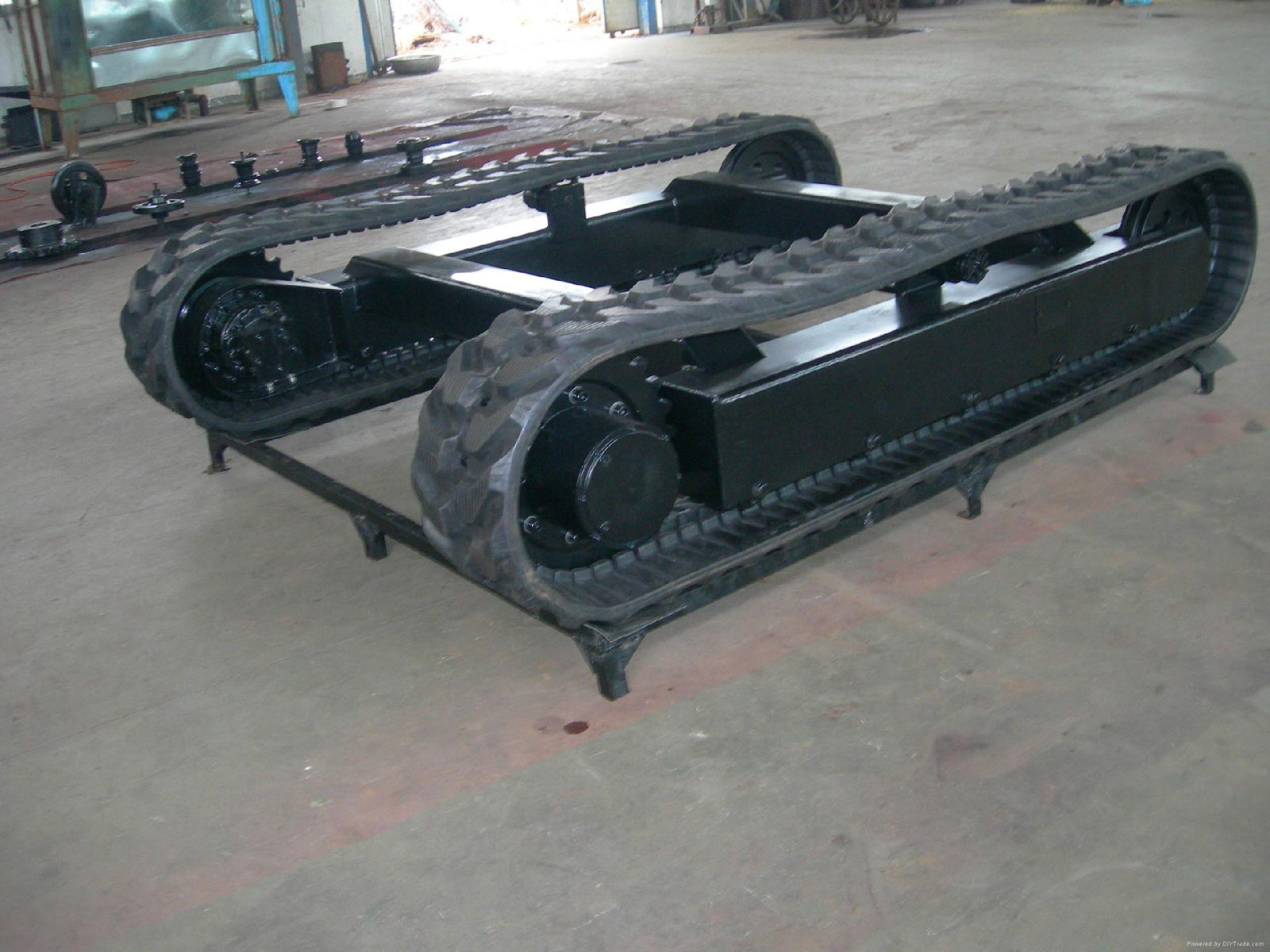 steel track undercarriage 2