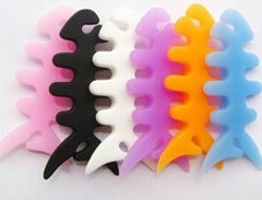 Silicone wrap silicone earphone cable bobbin winder