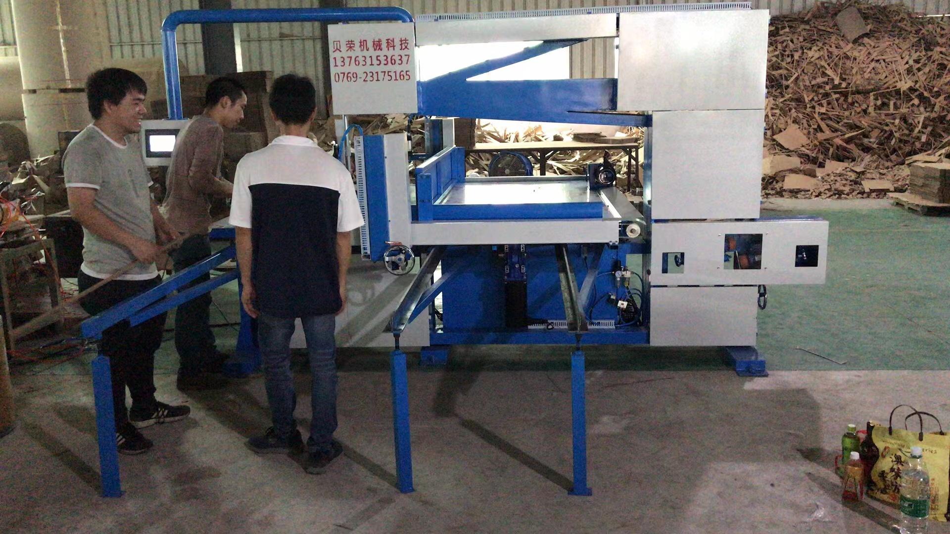 Foam cutting machine 2