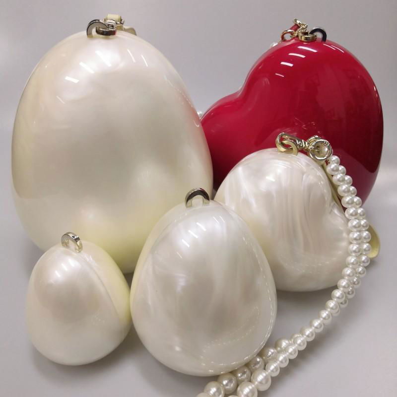 Unique Designer Acrylic Clutch  Red Heart Shape Pearl Chain Party Evening bag 4