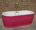 Castiron bathtub  3