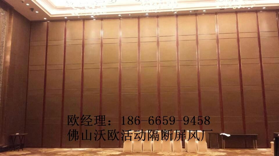 超高型活动隔断门 2