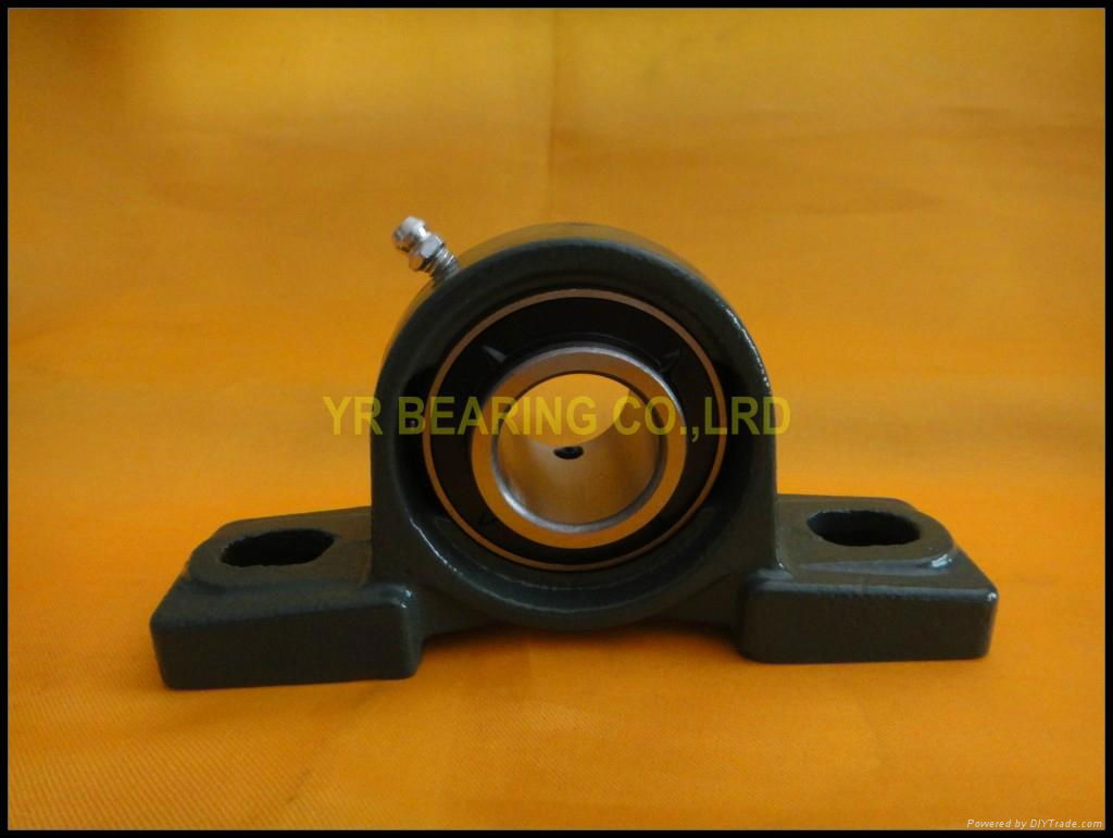 pillow block ball bearing UCP205 2