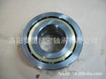 Angular contact ball bearing 7032 1