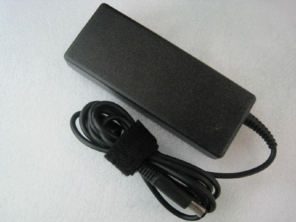 A new dell 19.5 V4.62 A laptop power adapter 5