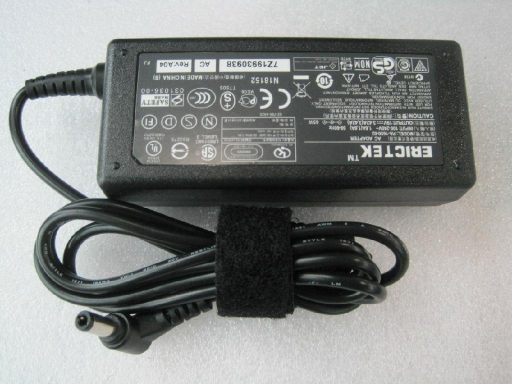 Factory direct sale Laptop Toshiba 19 v3. 42 a 65 w power supply charger 2