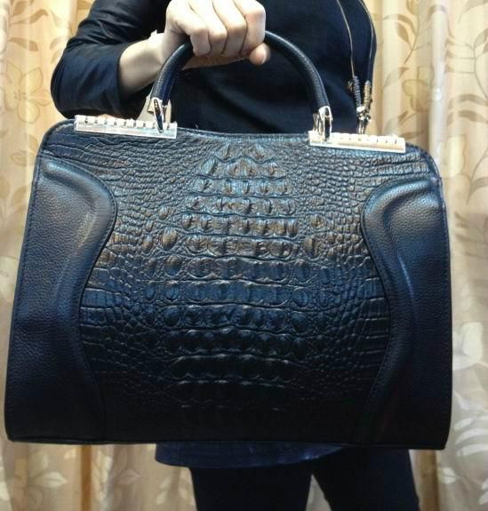 BLACK LEATHER WOMEN HANDBAG